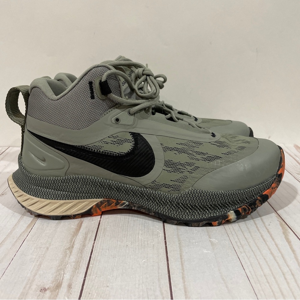 New Nike React SFB Carbon Dark Tactical Hiking Boots Mens Size 9.5 CK9951-008.